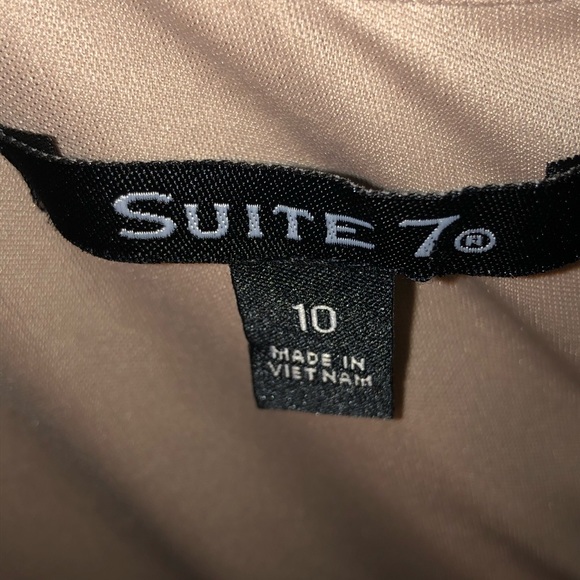 Suite 7 size medium dress - Picture 3 of 4